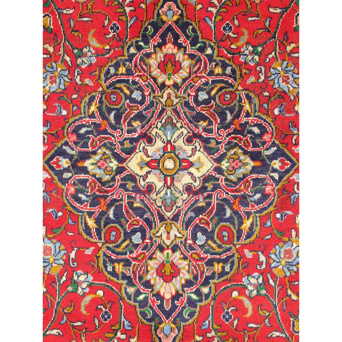 Fine Woven Persian Sarouk Carpet